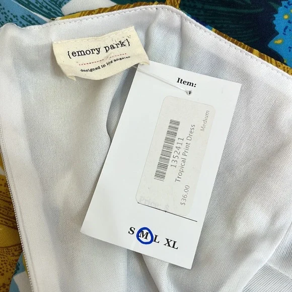 NWT Emory Park Tropical Print Dress - Picture 9 of 10